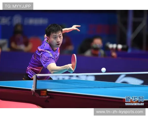 乒乓球滚网球幸运得分惹观众爆笑